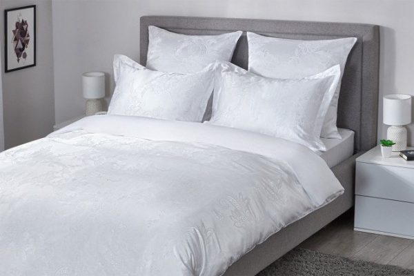 Bed linen set ESTUDI BLANCO Mariella Satin jacquard 175x215 cm, 2 bedrooms