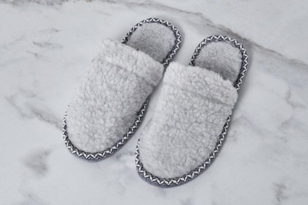 2218095ac8220561b5c9b145381f13ea.jpg Women's slippers 2144W 37