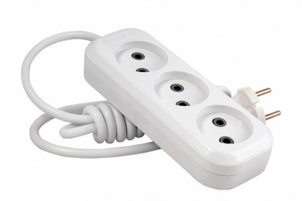 3c508be2651c059202ef6dc7ffb49437.jpg Network extension cable 3 m LUX U3-0-03