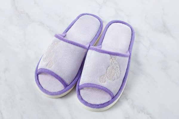 45a3d2eefd238dd0d0b60adde4f5a26c.jpg Women's slippers A-140-012 40-41