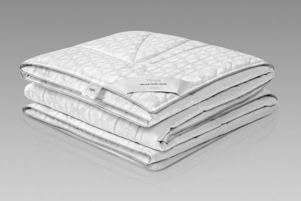 Blanket Togas Viento Down/feather, All-season 200x210 cm, Euro