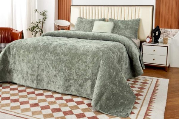 5p8ldi6hpcqzvxj8vn727u0qzxdmc36u.jpg Set SOFI DE MARKO Rosaline 240x260 cm, Viscose