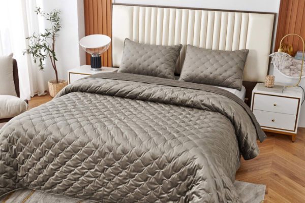 6woy9l6hcwvyb2kno5pi0e3xn4xhyjtq.jpg Set SOFI DE MARKO Leia 240x260 cm, Viscose