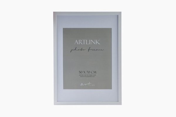 Photo frame with Ellis passe-partout 50x70 cm