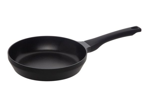 809a1562b0f8a657d779b8300a964443.jpg Frying pan NADOBA Nora 24 cm