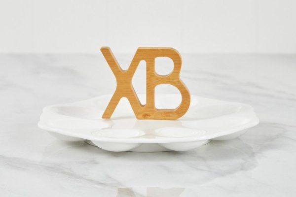 Plate on a stand for eggs XB