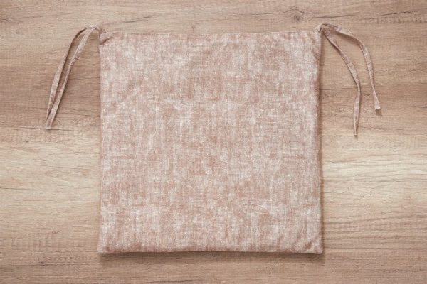 Biscuit pillow 4858 with ties 40x40 cm