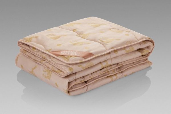 Blanket Camel Classic Camel wool, Winter 140x205 cm, 1.5 sleeping