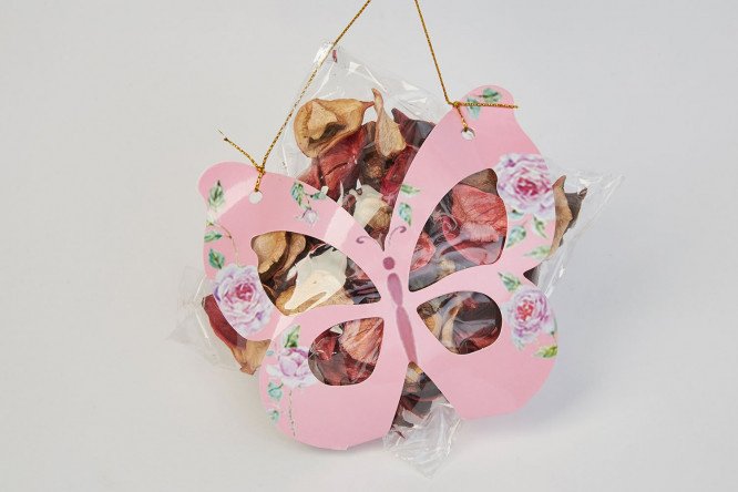 Set of dried flowers