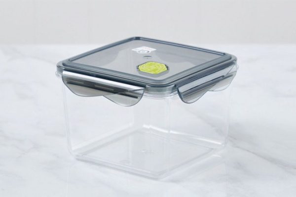 Product container with valve Brilliant 16 x 11 x 16 cm, 1700 ml