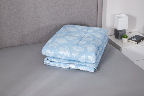 Blanket MICASA Parro Down/Feather, All Season 172x205 cm, 2 Sleepers