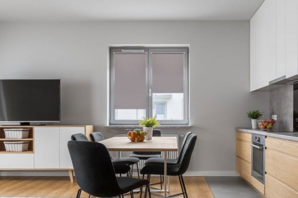 Roller blind COMFORT Plain color light gray, 200x175 cm