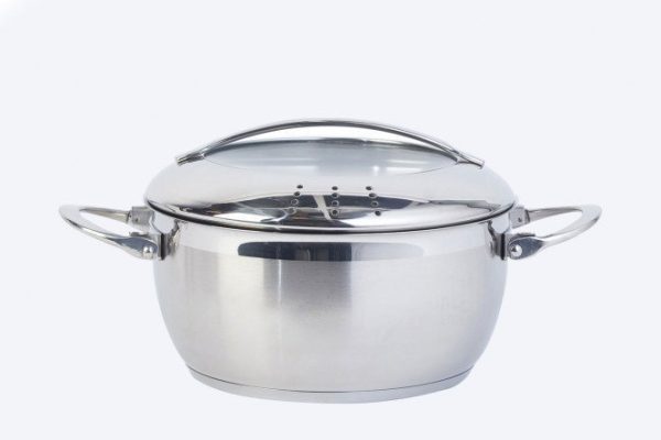 Saucepan with folding handles NADOBA Maruska with lid 2.6 l