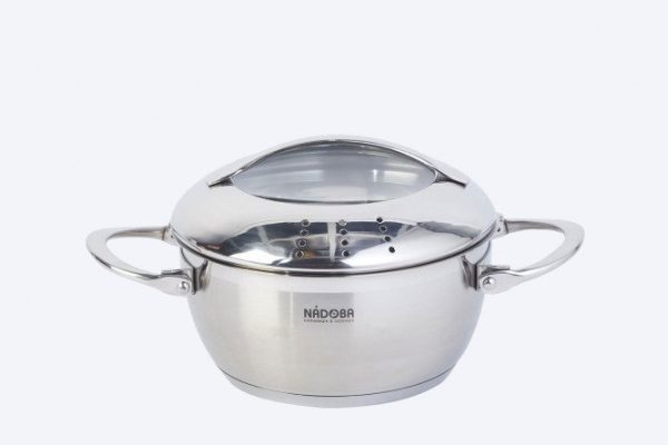 Saucepan with folding handles NADOBA Maruska with lid 1.4 l
