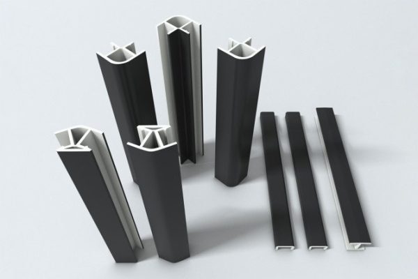 Set of plugs 15 cm, black