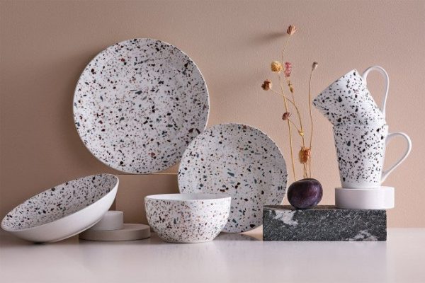 Granite dinnerware set