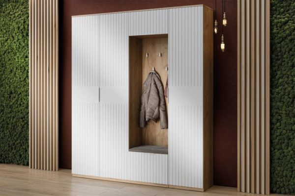 Hallway Hilton white