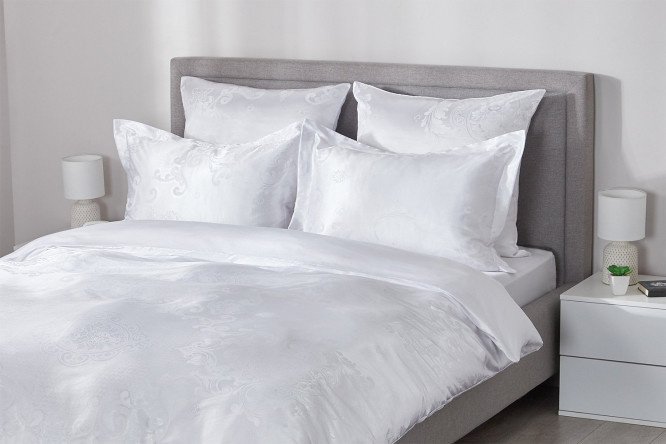 Bed linen set ESTUDI BLANCO Adelaina Satin jacquard 175x215 cm, 2 bedrooms