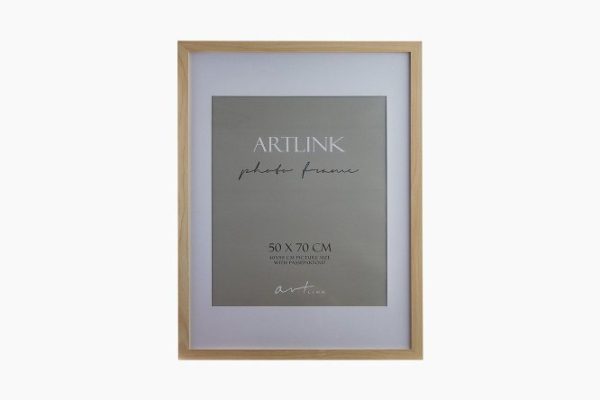 Photo frame with Ellis passe-partout 50x70 cm