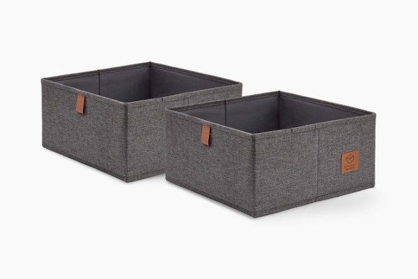 A set of organizer cases for storing things