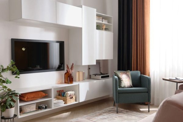 q3ljh4eintzls0tsc6nuc7p9riwff86u.jpg Living room Oscar color white