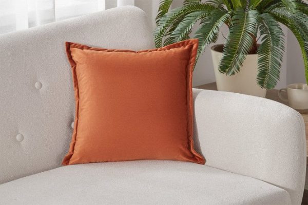 Pillow with stitching 53663 43x43 cm