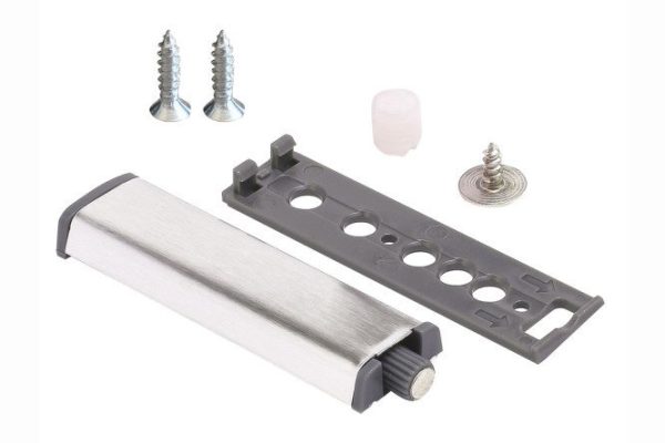 wonefj8bozds787nbi0kcre5e8w5o49y.jpg Magnetic pusher Push-to-Open 202187, surface-mounted, gray/chrome