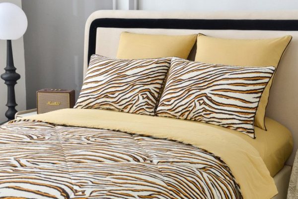 Bed linen set SOFI DE MARKO Richelieu Satin 150x210 cm, 1.5 sleeping