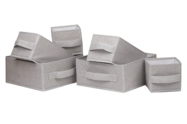 Set of MITTE Basic cases for storing things