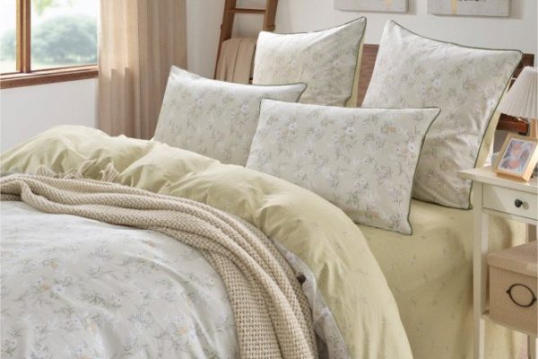 Bed linen set SOFI DE MARKO Liamanta Satin 200x220 cm, Euro