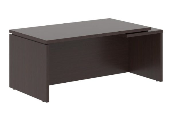 Skyland Torr-z R executive desk